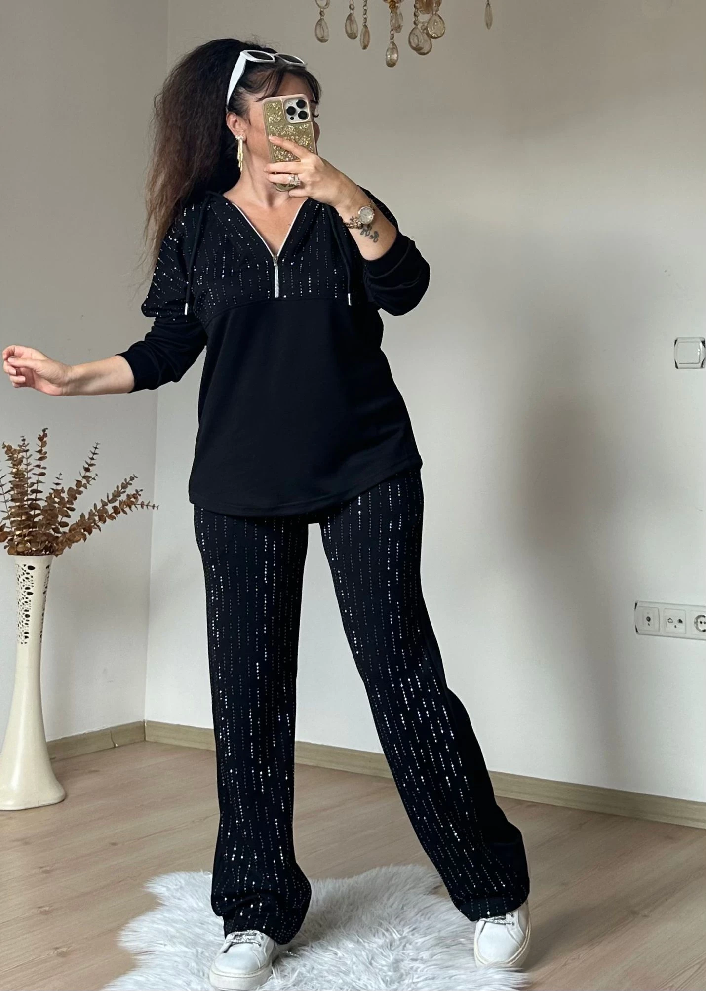 Kapusonlu Taşlı Takım Siyah