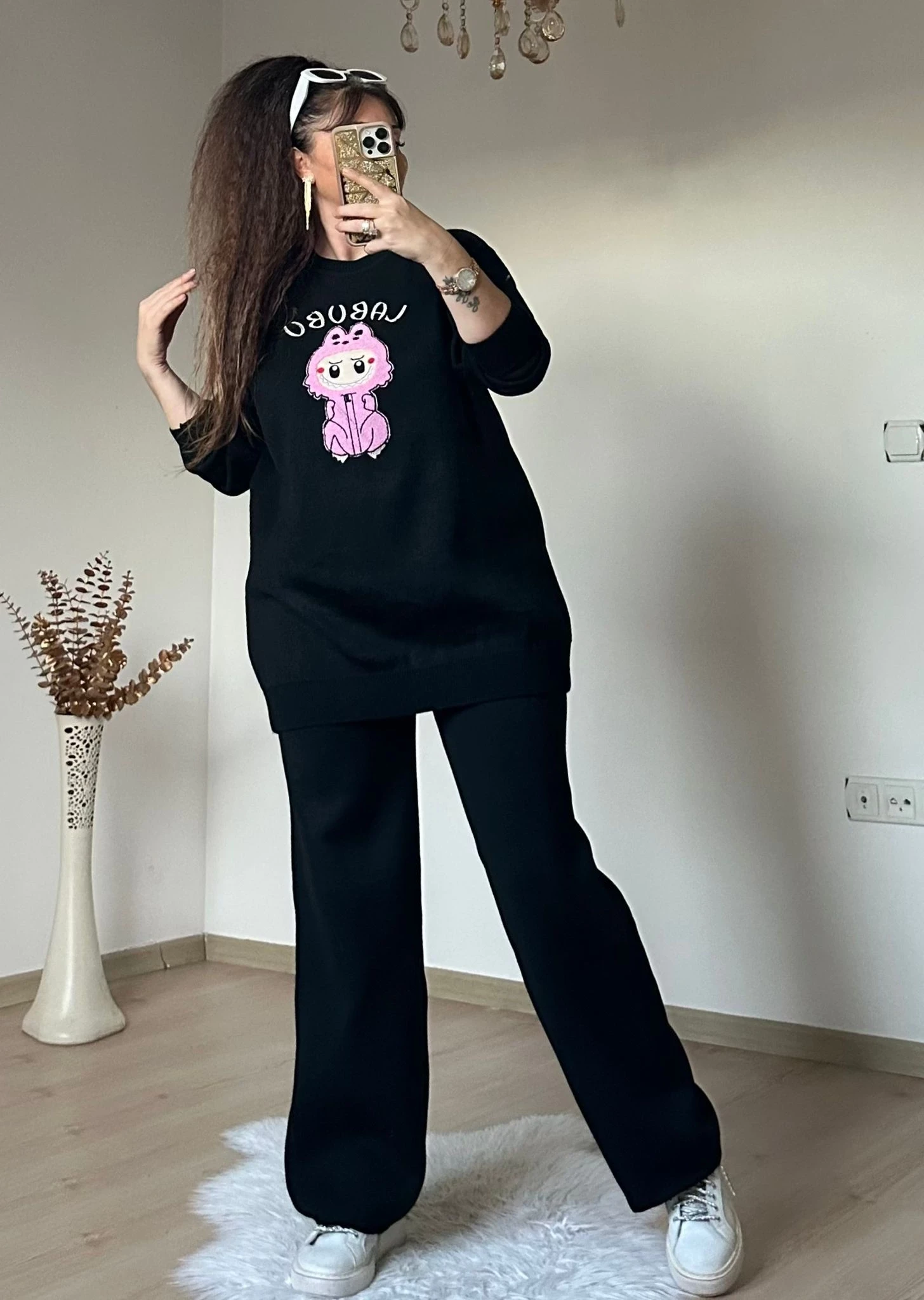 Karakter Baskılı Tiriko Takım Sıyah