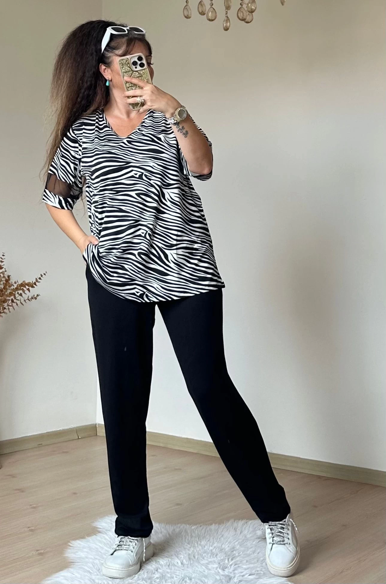 Kolları Tül Detaylı Zebra Takım