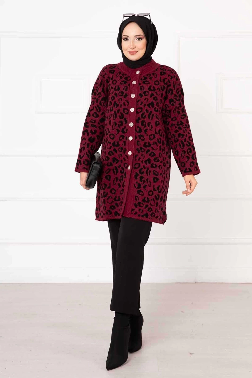 Leopar Desenli Düğmeli Hırka Bordo