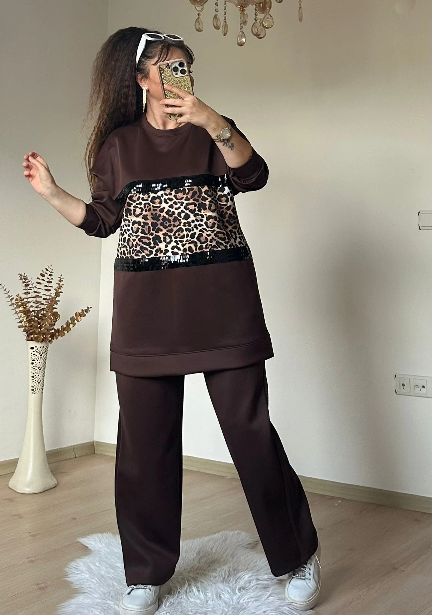 Pul Şeritli Leopar Takım Kahve