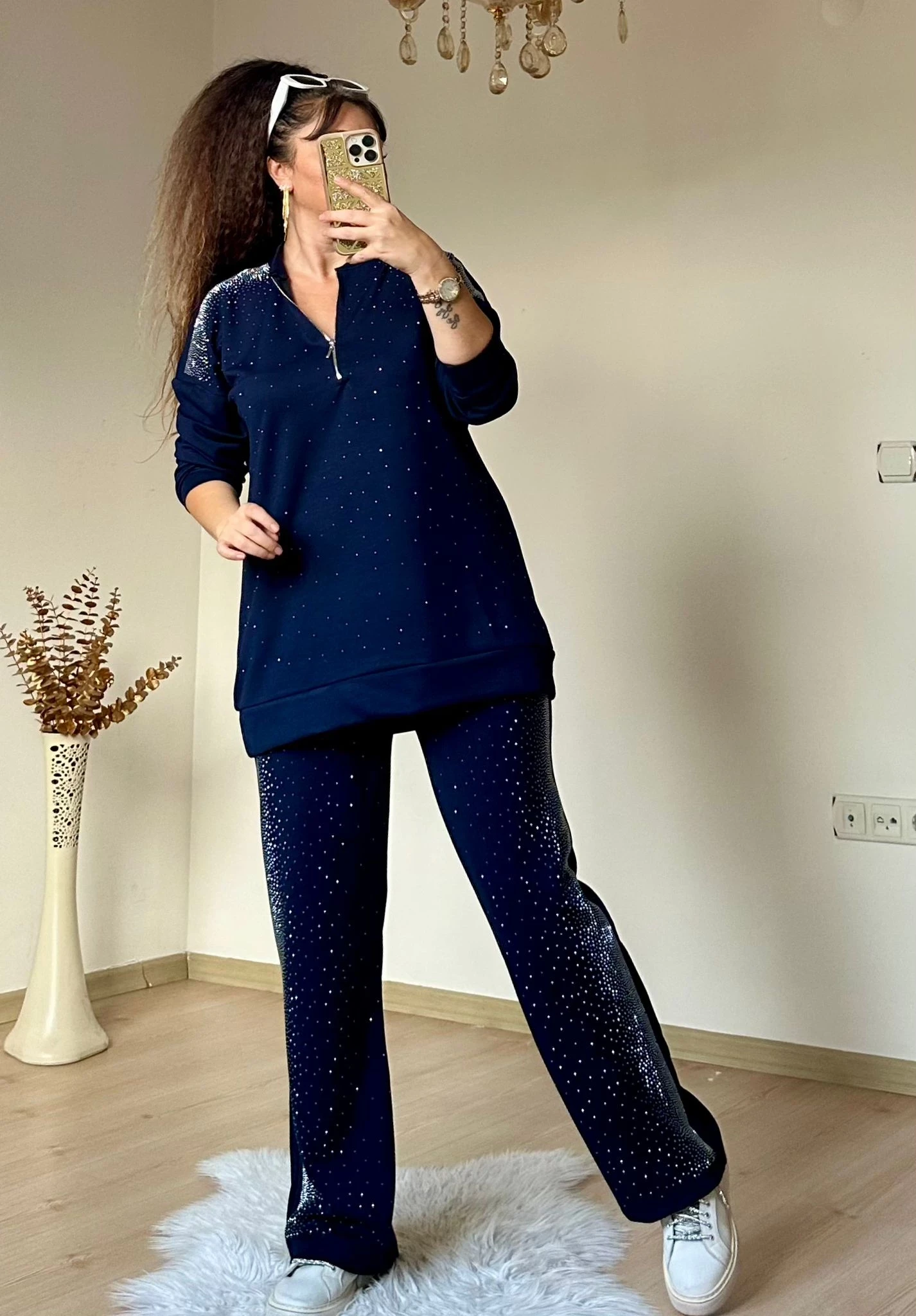 Tasarım Taşlı Takım Lacivert