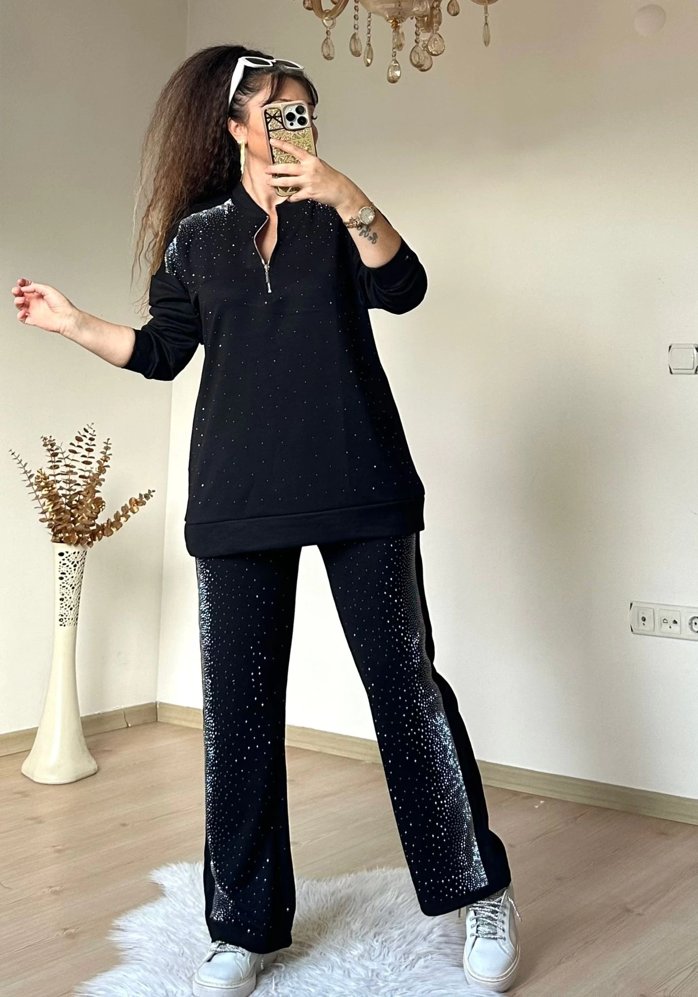 Tasarım Taşlı Takım Siyah