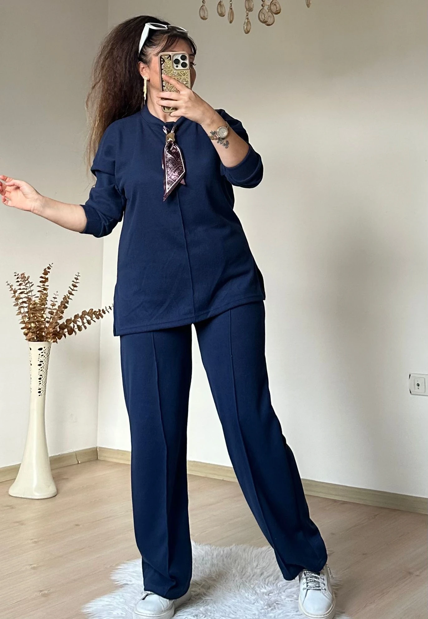 Yaka Şal Detaylı Takım Lacivert