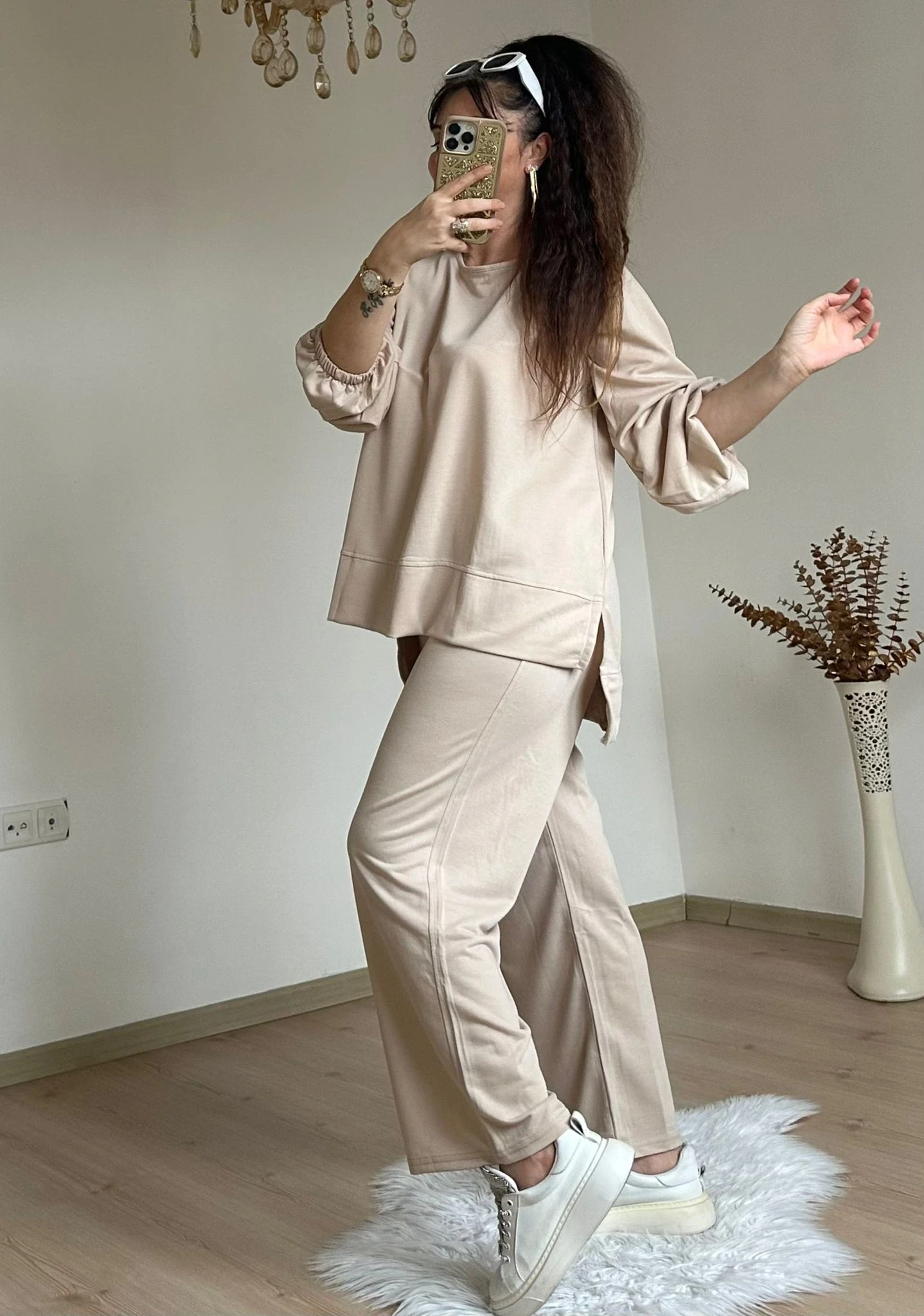 Yan Yırtmaçlı Spor Takım Bej