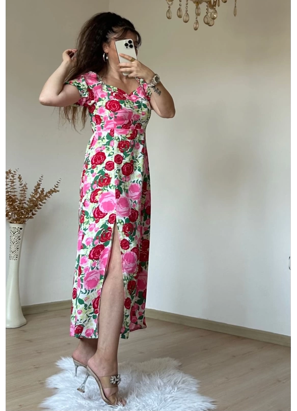 Kiss Collar Pink Floral Dress