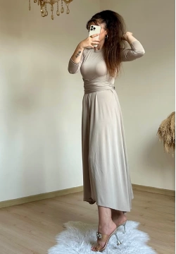 Bel Detaylı Elbise Bej