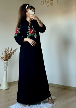 Çiçekli Nakış Desen Salaş Elbise