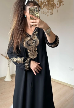 Gold nakış ıslemelı elbise