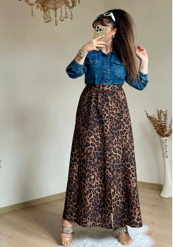 Kot Detaylı Leopar Elbise