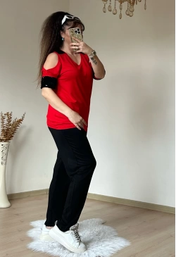Omuz Detaylı Pullu Takım Kırmızı