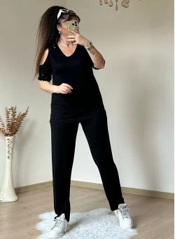 Omuz Detaylı Pullu Takım Siyah