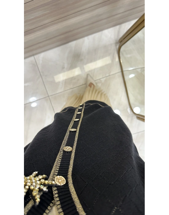 Ghisa 5KOBHRK3698 Siyah Broş Detaylı Hırka