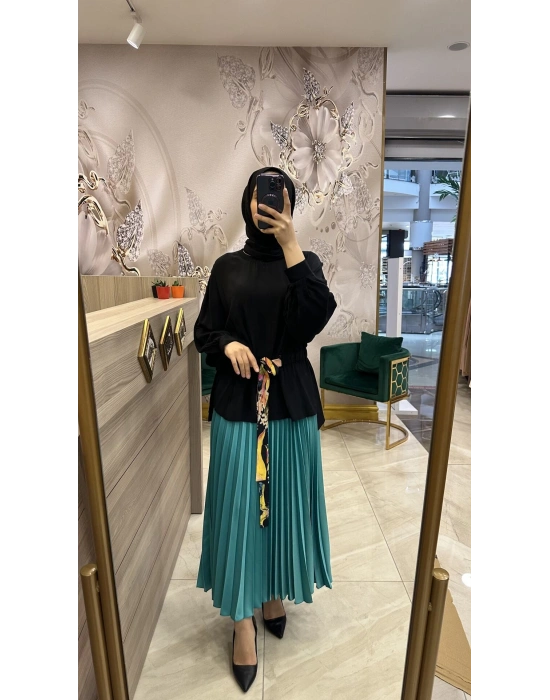 Hukka Saten Pliseli Etek