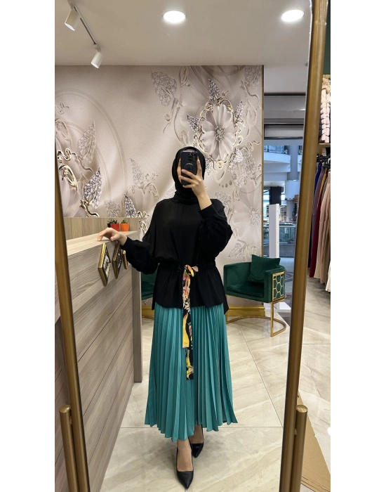 Hukka Saten Pliseli Etek