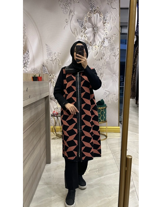 Misswhence Merserize Kaban