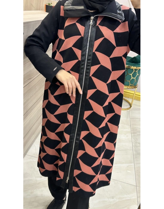 Misswhence Merserize Kaban