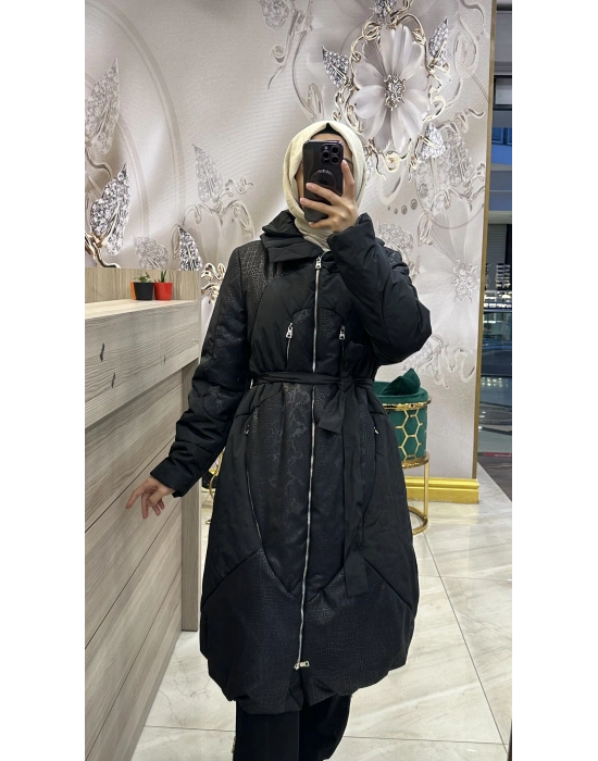 Misswhence Mont Siyah