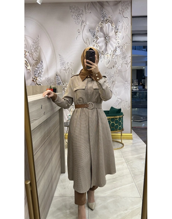 Niqozza Tiara Yakası Kadife Elbise