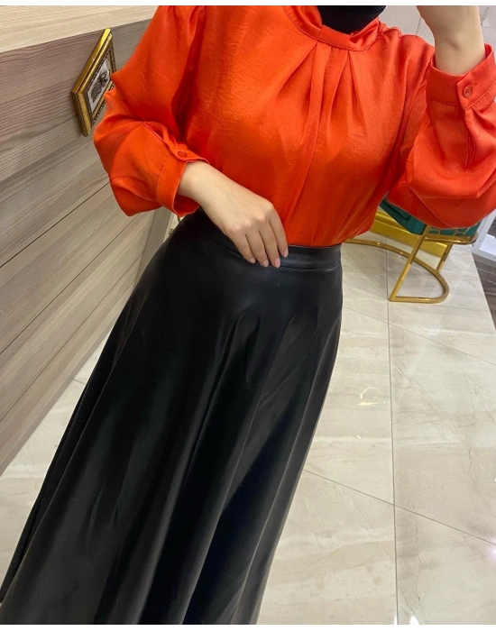 NİQOZZA VOLANLI SİYAH ETEK