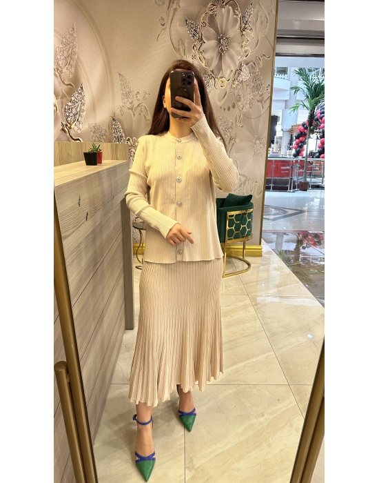 Nuss 1301 Bej Takım