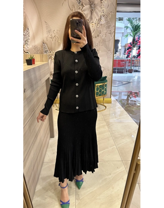 Nuss 1301 Siyah Takım