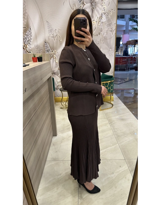 Nuss 1301 Takım kahverengi