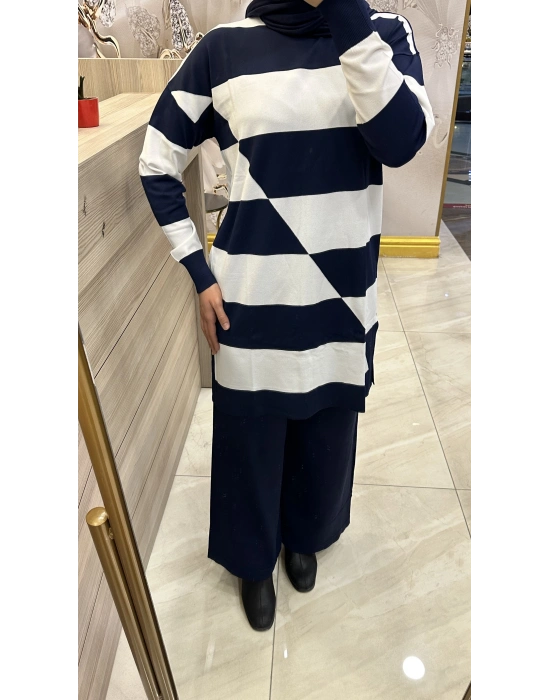 Nuss 25Y1515 Lacivert Takım