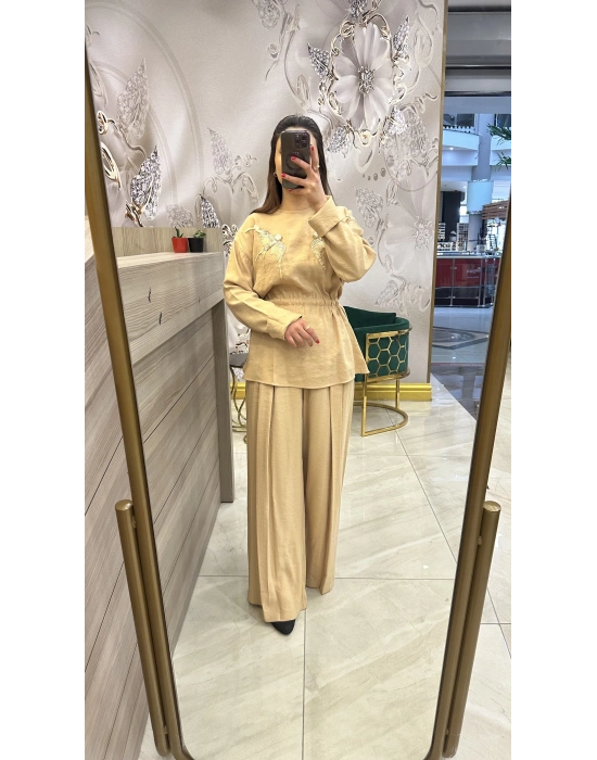 Qupra QAT42080 Bej Takım