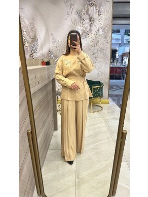 Qupra QAT42080 Bej Takım