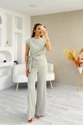 Bağlama Detaylı Krinkıl Kumaş Bluz Pantolon Takım Mint Yeşili