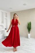 Krinkıl Kumaş Pliseli Toka Detay Elbise Kırmızı