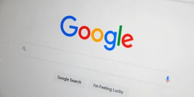 Arama Motoru Öldü: Googleın 10 Mavi Linki Yerine Yapay Zeka Asistanları Geldiğinde Ne Olur?