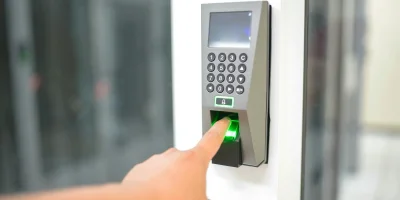 Anahtar Taşımak Orta Çağdan Kalmadır: Kapınızı Akıllı Kilit (Smart Lock) ile Güncelleme Zamanı