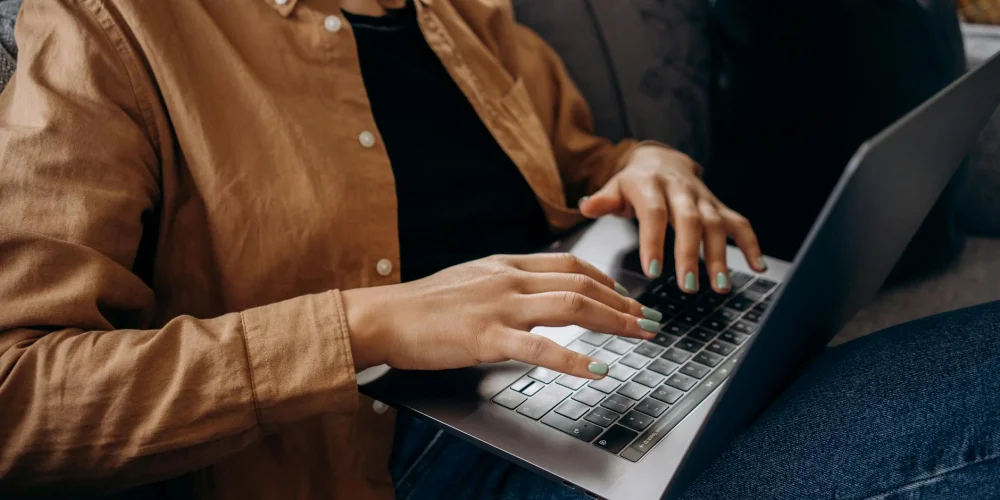 Pil Sağlığı Miti ve Gerçek Dünya Kullanımı: İkinci El MacBookta Batarya Ömrü