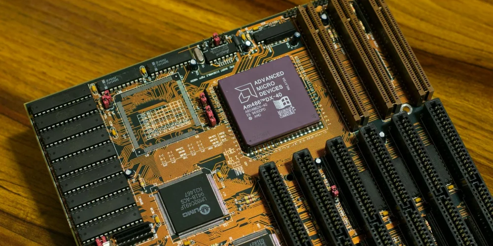 Mac Pro Bellek Performansı: Triple-Channel (Üç Kanallı) Mimari