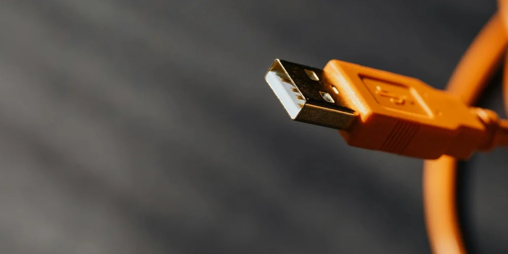 Sorun: USB 3.0 Aygıtlar Takılıyken Wi-Fi Kopması ve Mouse Takılması
Çözüm: 2.4 GHz Parazit Koruması ve Kanal Değişimi