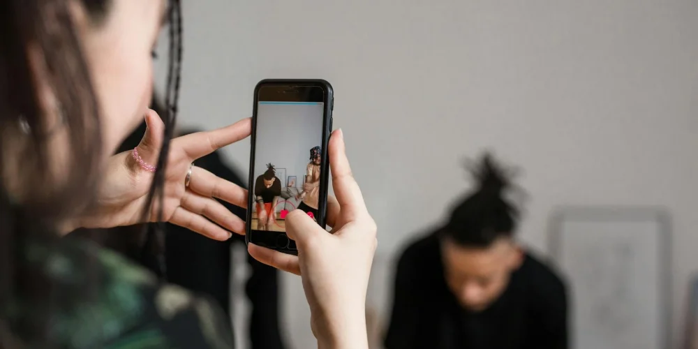 Instagram Bizi Cezalandırıyor mu? Videolarınız Çamur Gibi Görünüyorsa Suç Sizde Değil