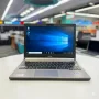 Fujitsu Notebook Siemens LifeBook E736 intel i5 6300U 8Gb 256Gb Ssd 13.3Hd (C Laptop) 2.EL 3Ay Gara