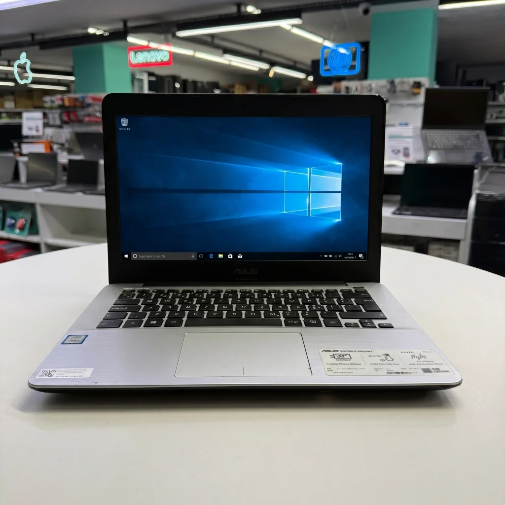 Asus F302U Notebook İ5 6200U 8Gb Ddr3 240Gb Ssd 13.3"Fhd Ips Bx Laptop 2.El