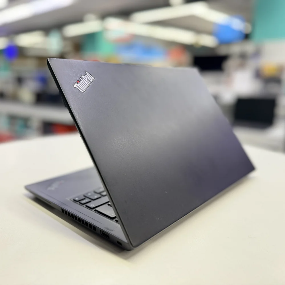 Lenovo ThinkPad x13 İ5 10310U 8Gb LpDdr4 512Gb M2 Ssd 13.3 Full Hd Ips Sıfır Batarya Bx Laptop
