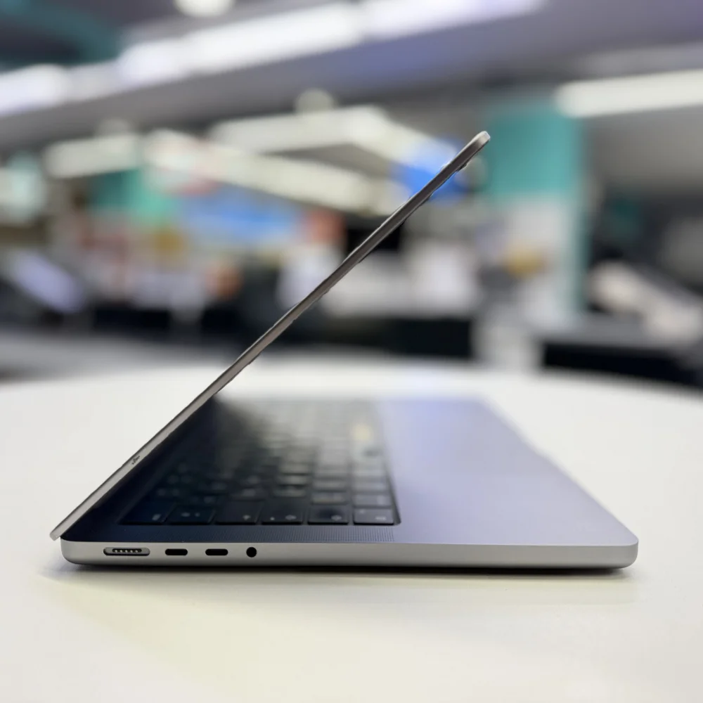 Apple Notebook MacBook Pro 14 A2442 M1 Pro 16Gb 512GB 2021 (C Laptop) 89 Devir 2.EL 6Ay Garanti