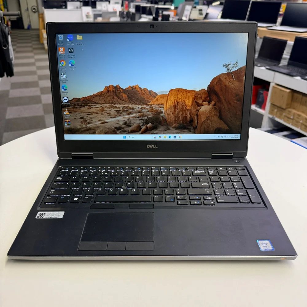 Dell 2.El Notebook Precision 7530 İ7 8750H 16Gb Ddr4 512Gb M2 Ssd 4Gb Quadro P1000 15.6 Fhd Ips C