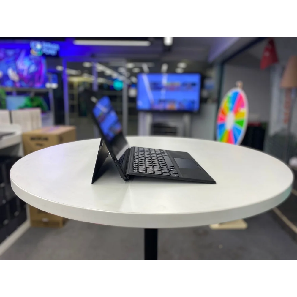 Dell Latıtude 5290 2 İn 1 Notebook İ5 8250U 8Gb Lpddr3 256Gb M2 12.3Fhd Ips Dokunmatik C Kalite