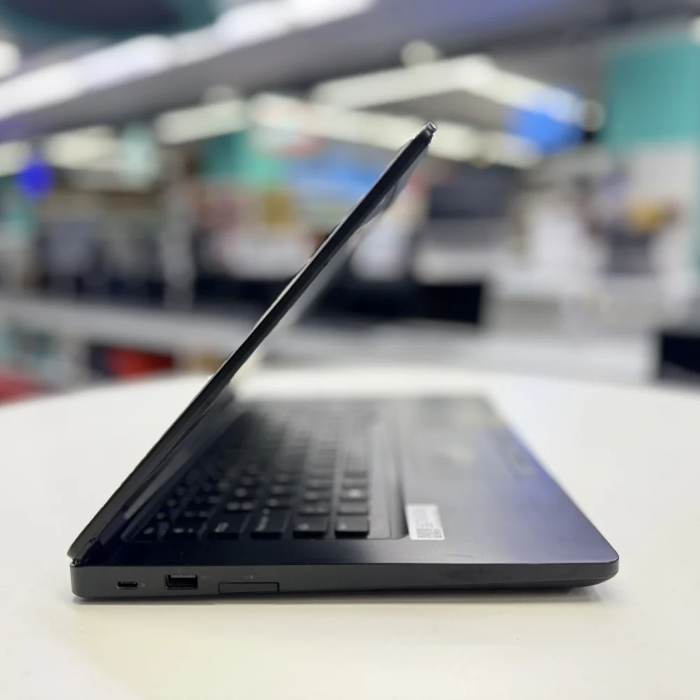 Dell Latİtude 5480 Notebook İ7 7600U 8Gb Ddr4 Ram 256Gb M2 14Hd Ips Sıfır Bataryalı B kalite 2.El Laptop