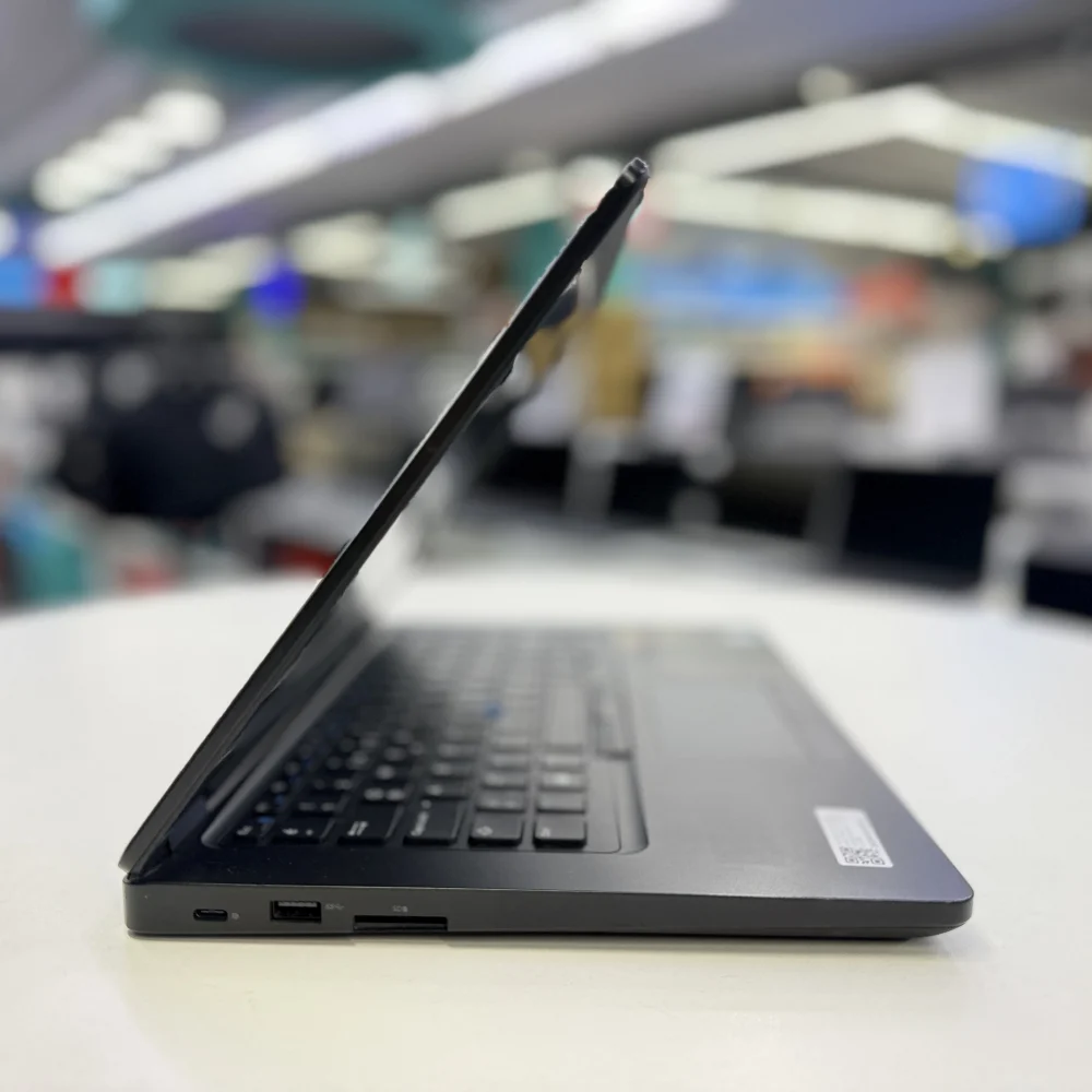 Dell Latitude 5490 Notebook intel i7 8650U 8Gb 512Gb M2 Ssd 14 Fhd (2.El C Kalite Laptop)