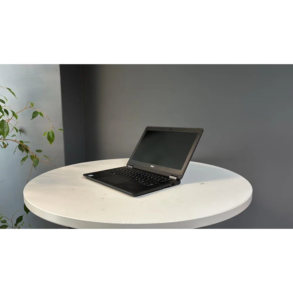 Dell Notebook Latitude E7270 intel i5 6300U 8Gb 256Gb M2 Ssd 12.5 Hd Bx Laptop