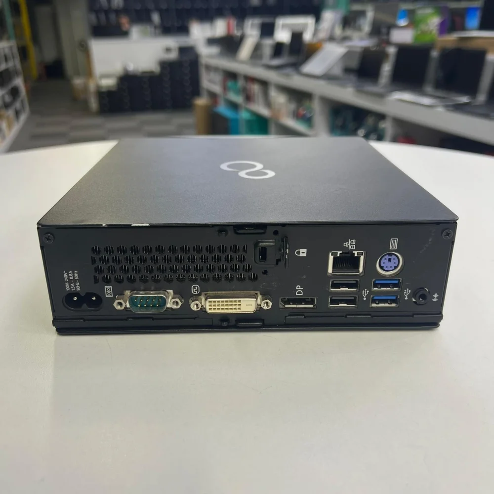 Fujıtsu Esprimo Q556 i5 6500T 8gb Ddr4 256GB SSD DVD Dp DVI Fdos Mini Pc
