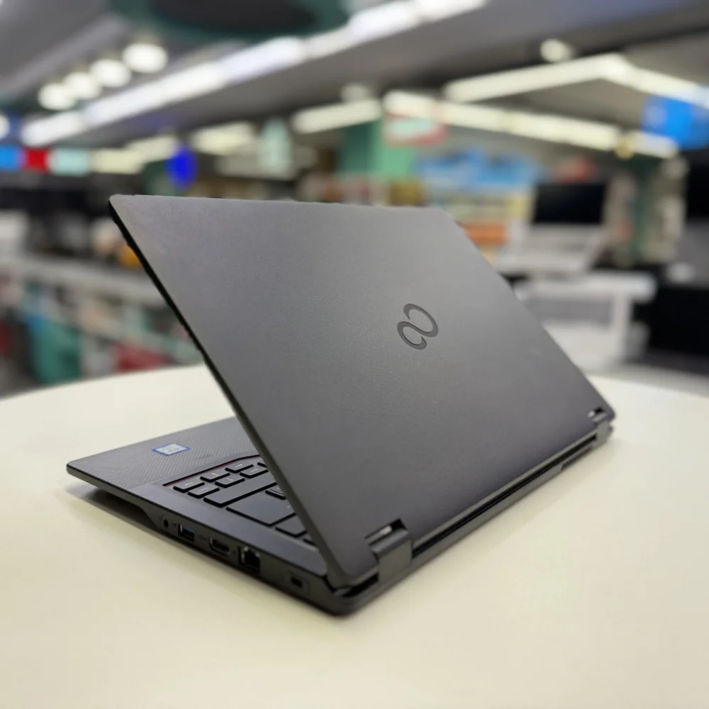 Fujitsu Notebook LifeBook E549 i3 8145U 8Gb Ddr4 Ram 256Gb Ssd 14FHd Ips B Kalite Laptop