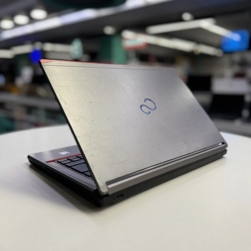 Fujitsu Notebook LifeBook E746 intel i5 6300U 8Gb 256Gb Ssd Dvd-Rw 14Hd (C Laptop) 2.EL 3Ay Garanti
